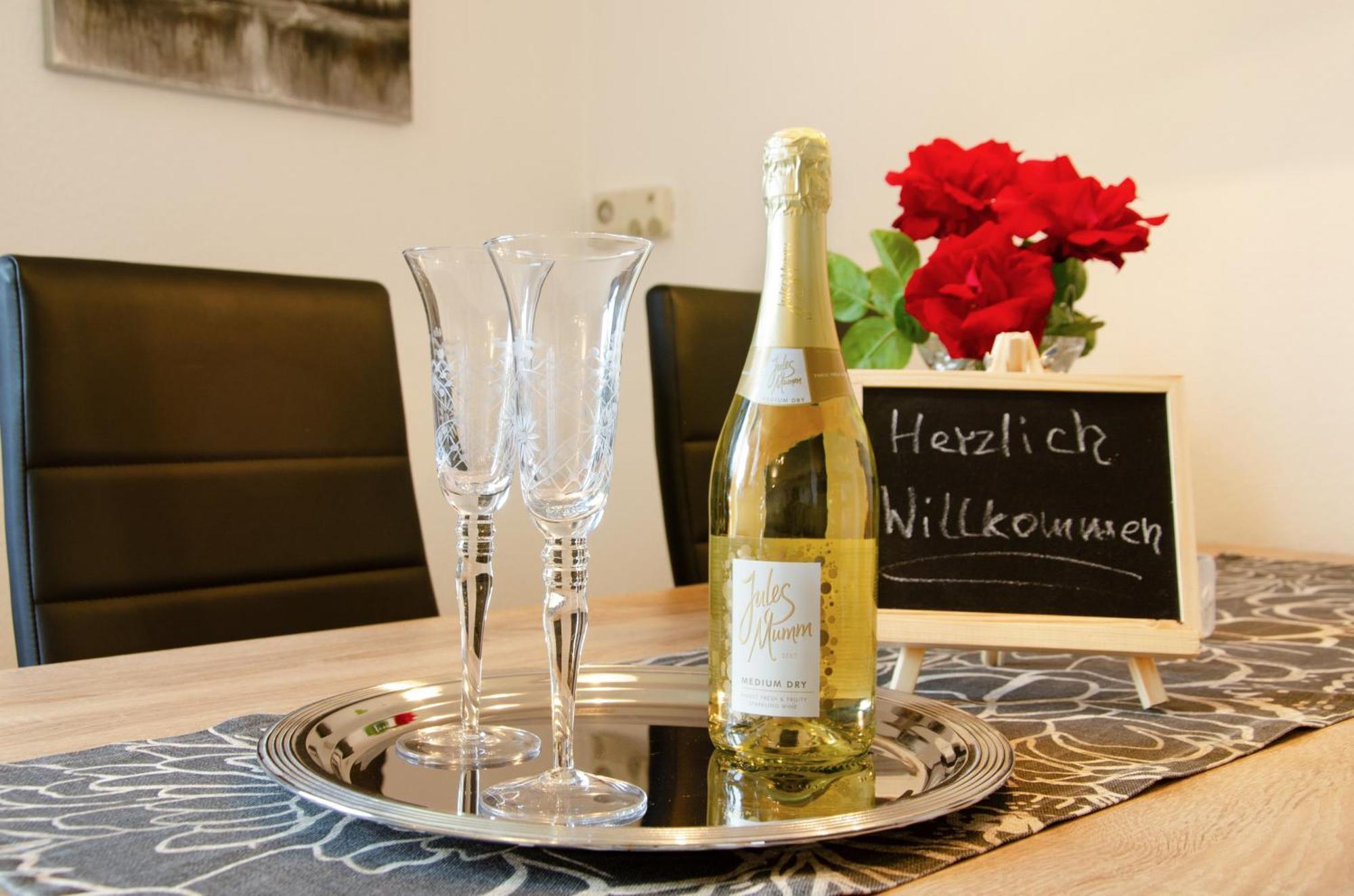 Ferienwohnung Goesmann Zetel Ngoại thất bức ảnh