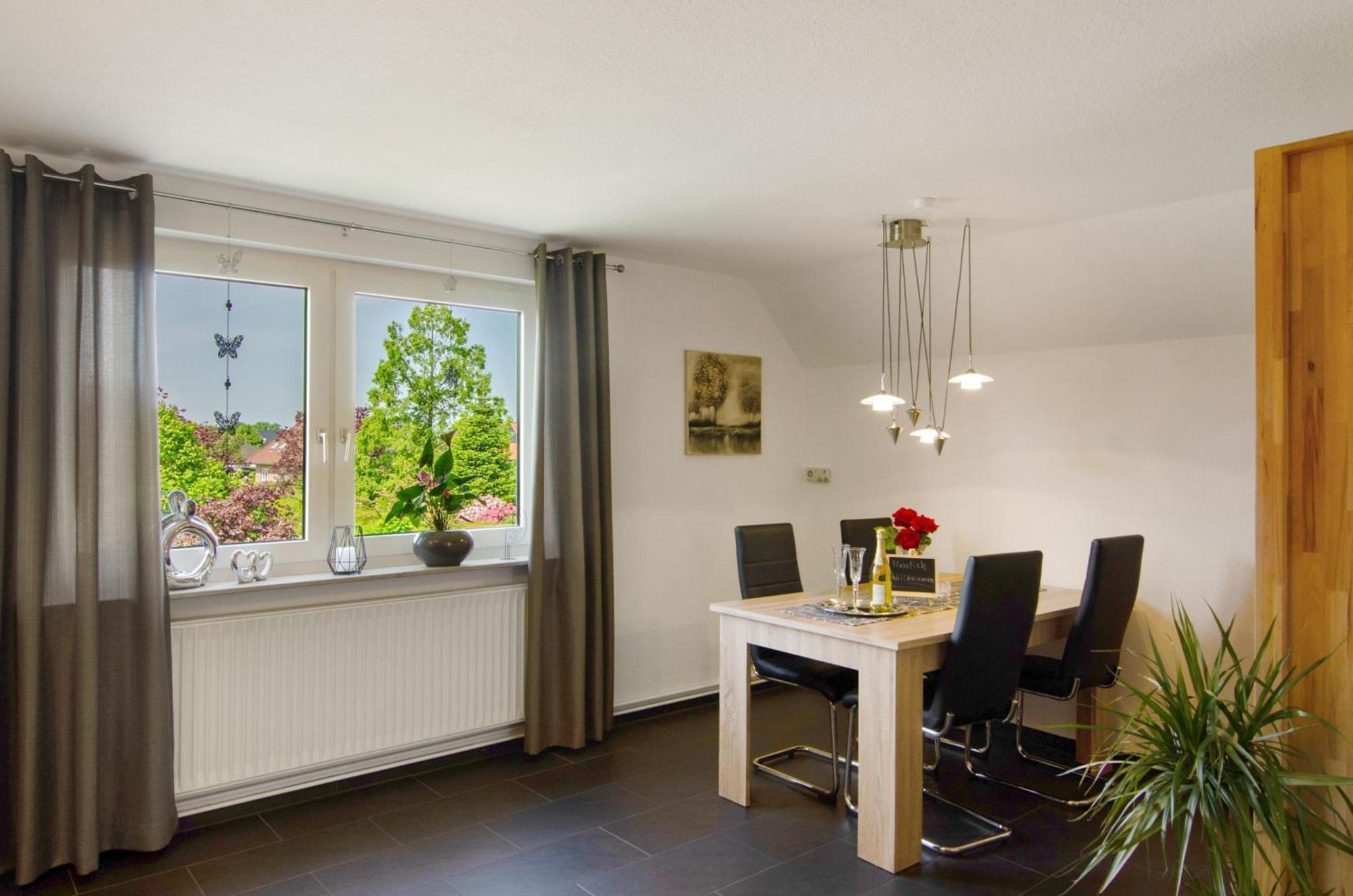 Ferienwohnung Goesmann Zetel Ngoại thất bức ảnh