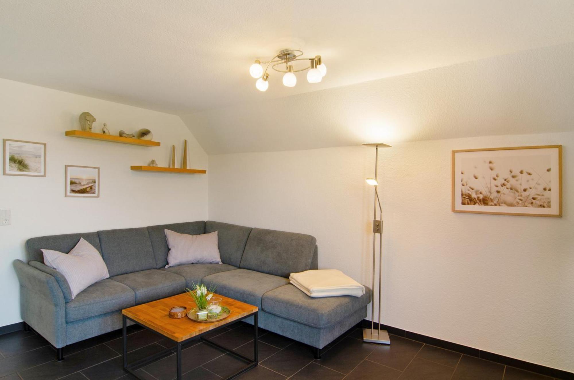 Ferienwohnung Goesmann Zetel Ngoại thất bức ảnh